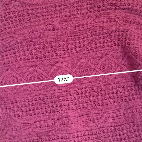 Abercrombie & Fitch hot pink sweater - Picture 3 of 4